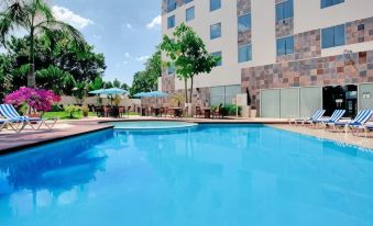 Holiday Inn Express Villahermosa Tabasco 2000