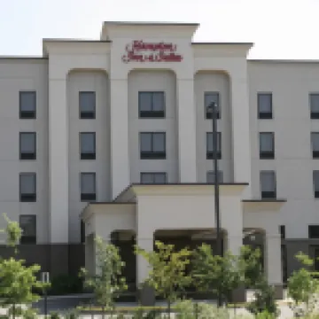 Hampton Inn & Suites Chesapeake-Square Mall