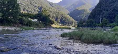 Jecheon Worak Mountain Breeze Pension Отели рядом с достопримечательностью «Woraksan»