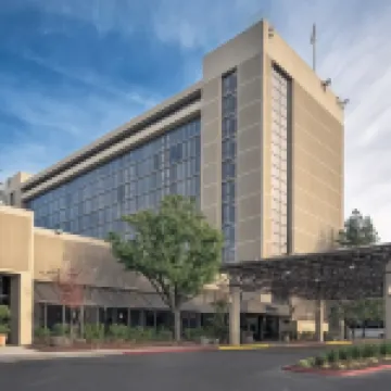 ヒルトン サクラメント アーデン ウエスト サクラメントのホテル