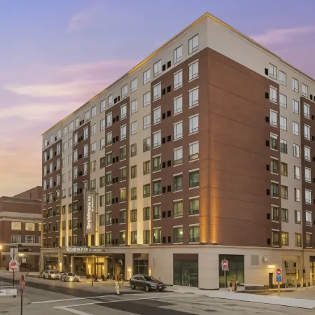 Residence Inn Providence Downtown Отели рядом с достопримечательностью «Парк Роджер Уильямс»