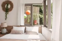 Villa Jeje - a Private Little Fantasy in Puncak Cisarua 호텔