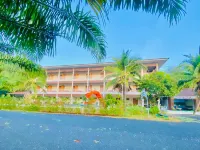 จันทร์ไพลิน โอมาซ่า โรงแรมใกล้หาดคลองม่วง
