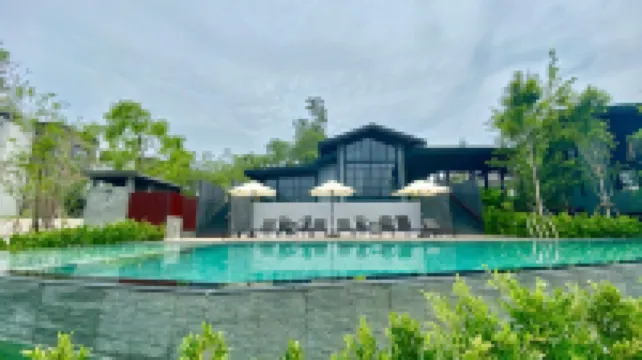 Greenhills Resort Siracha