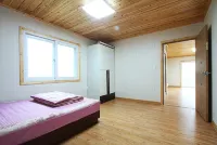 Yeoncheon Hantan Ganghan Family Pension Các khách sạn gần Yeoncheon Station