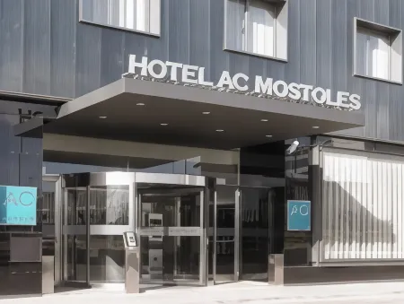 Hotel Ciudad de Móstoles Отели в г. Алькоркон