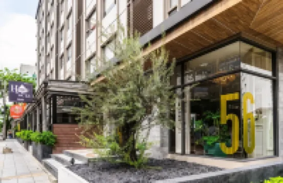 56 Surawong Hotel Bangkok Hotel dekat Chulalongkorn University