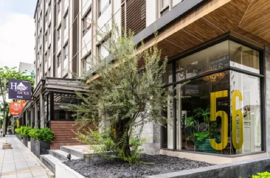 56 スラウォン ホテル バンコク