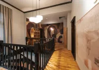Chateau Sinaia - 2-Star