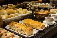 Morada Inn Hotel - breakfast
