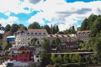 Hotel Leão da Montanha Hotels near Vila Capivari