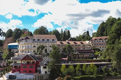 萊奧達蒙塔尼亞飯店 Campos do Jordao Convention Center附近的飯店