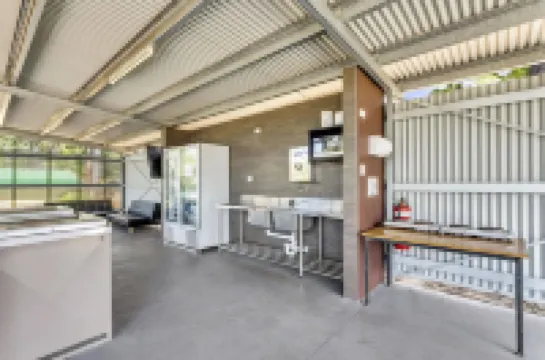 ディスカバリーパークス – レイクティナルー