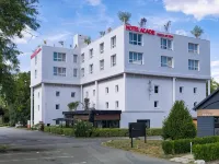 Hotel Acadie Eragny Hotels in Val-d'Oise