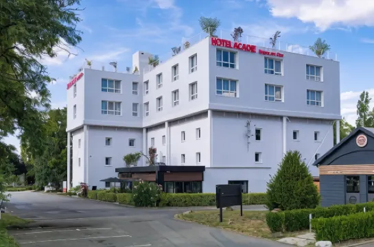 Hotel Acadie Eragny