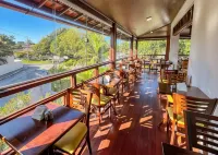 Hotel Porto Das Ancoras - 2-Star