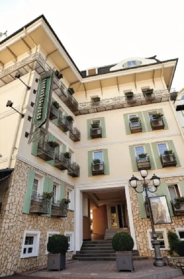 Vozdvyzhensky Boutique Hotel