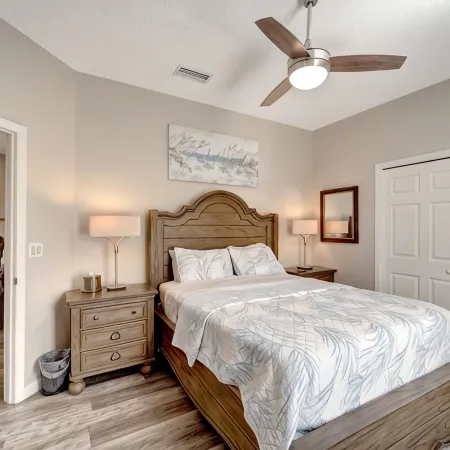 Waterfront/Kayak with Manatees/Heated Pool/Bikes/Firepit/Fish/close to Beaches