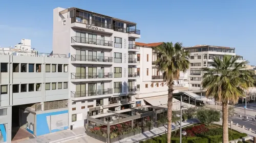 Metaxa Hotel - Urban Boutique Living