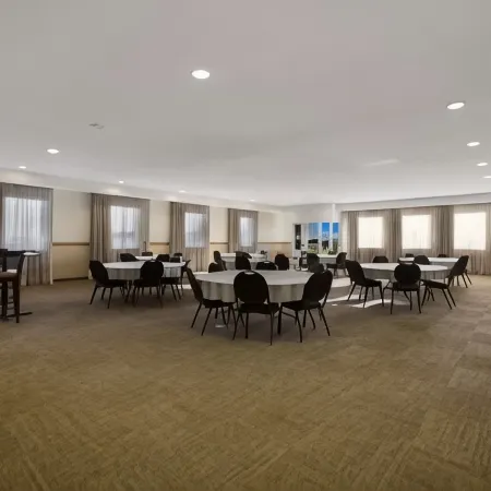 Sleep Inn & Suites