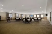Sleep Inn & Suites
