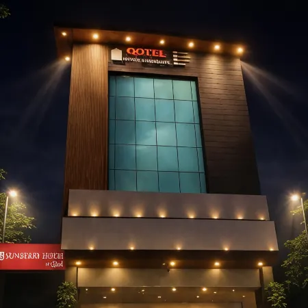 Qotel Express Sandberry Prashant Vihar Отели рядом с достопримечательностью «Северный Дели»