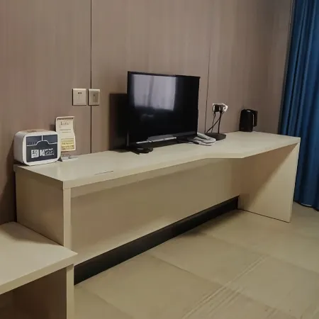 Wu Qiqi Yaoliyuan Hotel