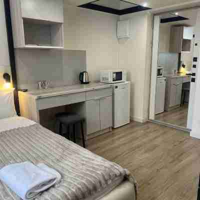 ApartAvia Hotel Rooms