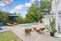 Pool, Fire Pit, Gym, Game Room, 4BR3BA - Near Parris Island/Downtown Beaufort - Pools