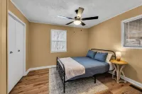 Creekside Cabin: Nestled in Woods, 30M Nashville - Wifi