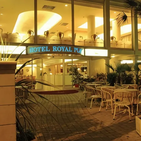 Hotel Royal Plaza