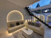 Villa Amethyst D-27 Lembang 2 BR With Private Pool & Karaoke Set