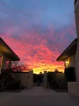 1/2acre Adult & Kid Playground-relax & have fun! Pool/spa-golf-tennis-shopping