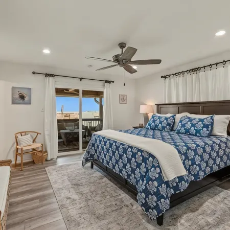 Cedar Creek Serentity Shores Lake house Отели в г. Тул