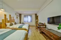 Qingshe Inn (Dali Ancient Town) - جاكوزي