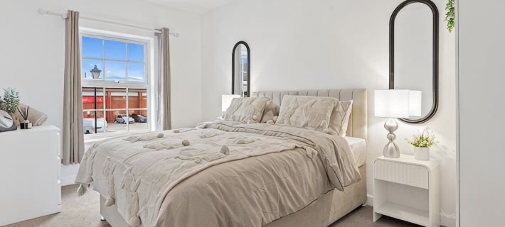 Free Parking | Families |Open plan | Contractors | Hotels in Warrington