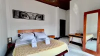Meet Sunset Hostel Luang Prabang - Hostels