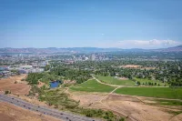 The Deco Retreat - UNR - Pet Friendly