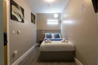 OYO Citysteps Hotel