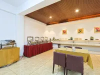 Wanjin Business Hotel Hotels in Jiaohe