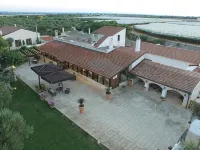 Agriturismo Masseria Alberotanza B&B and Restaurant Hotels in Conversano