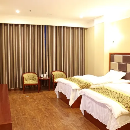 Yilong Tianli Hotel