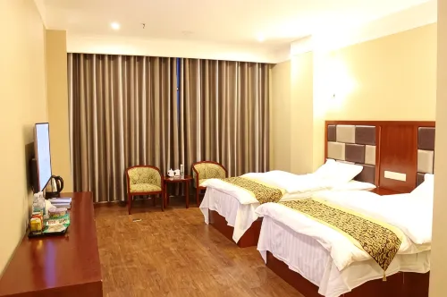 Yilong Tianli Hotel