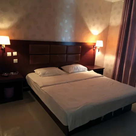 Heze Zhongzhi Hotel