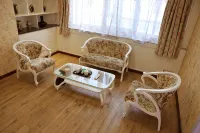 Baicheng Hotel