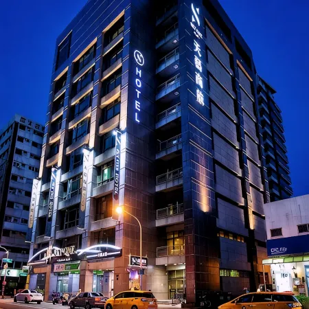 SKYONE HOTEL Отели рядом с достопримечательностью «Пирс Love»