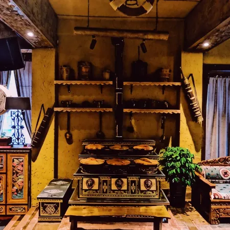 Xiaoguanzhai Hostel