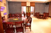 Jingpo Lake Mid Mountain · Bojing Resort - breakfast