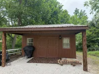 Cottonwood Cabin - Cozy Retreat w/ Fire Pit & 150 Acres