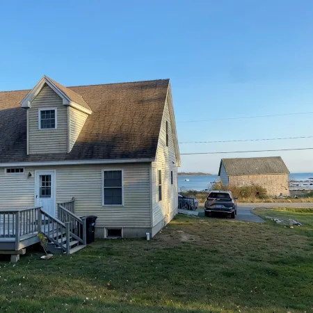 Ocean view tranquil cape